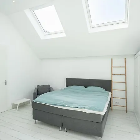 Сasa de vacaciones Very Spacious Near City Of Leiden