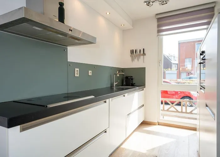 Very Spacious Near City Of Leiden Сasa de vacaciones Oegstgeest